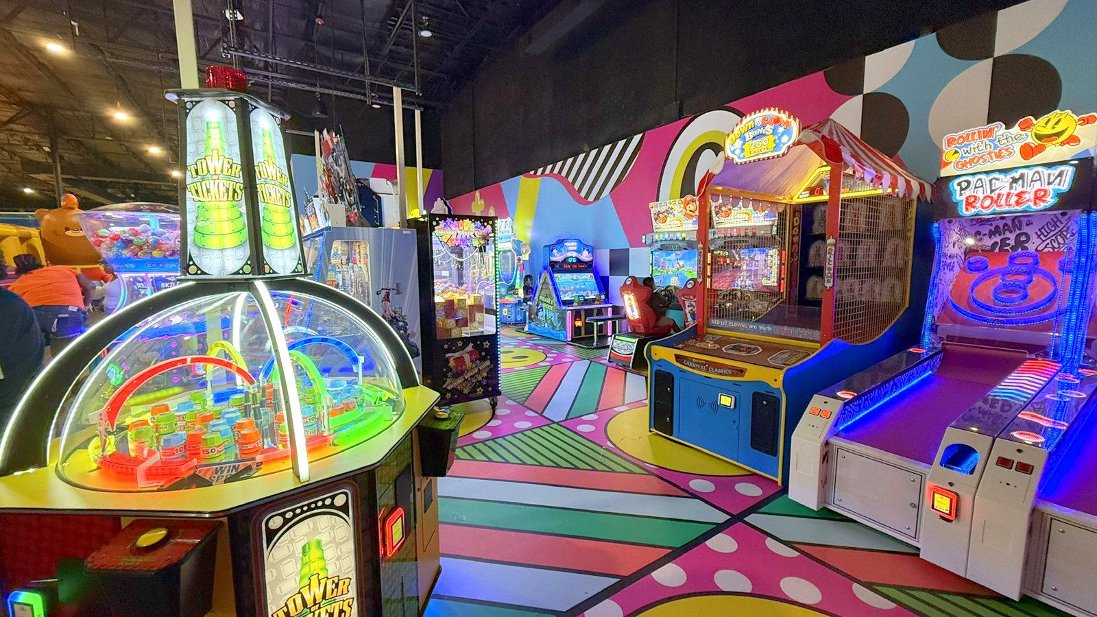 Arcade games and ticket machines at FUNBOX Houston